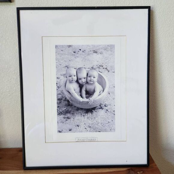 Anne Geddes black white print of triplet babies matted nursery decor - Picture 1 of 5